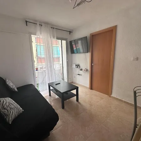 Apartamento Piso En *